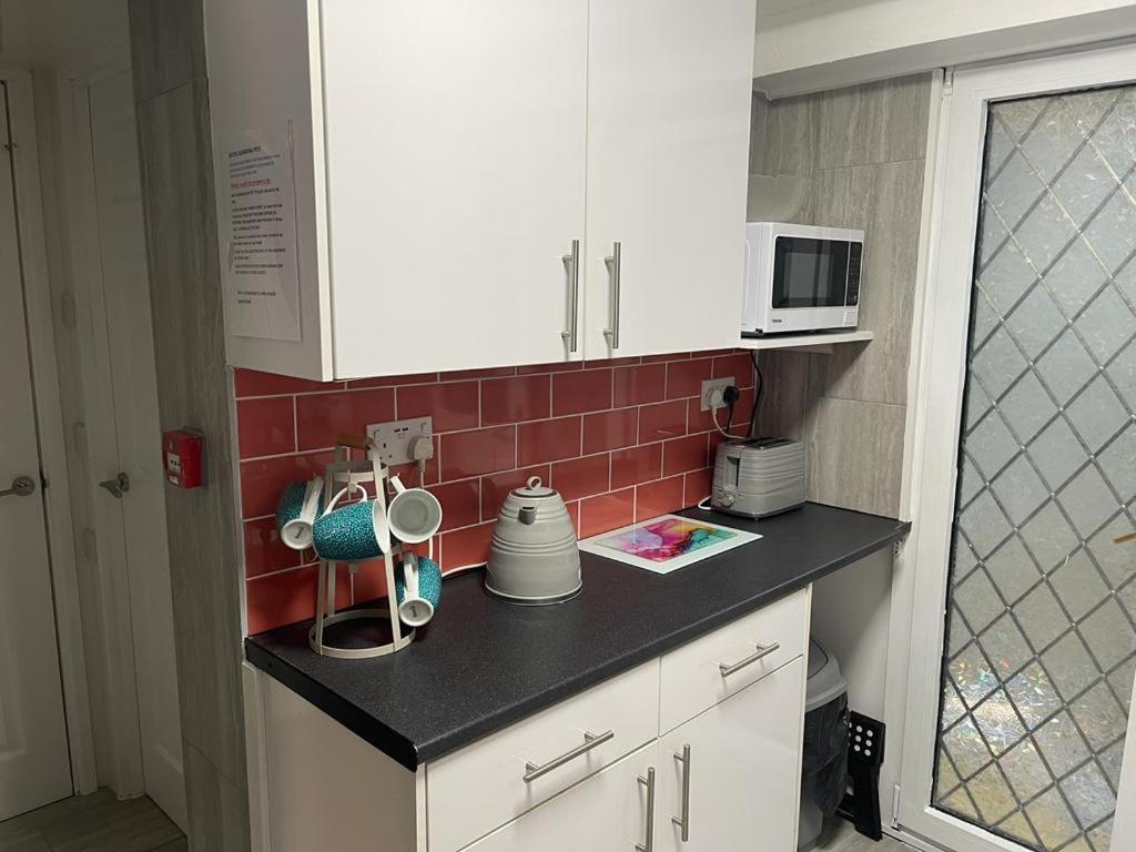 "The Eastbourne" Pet Friendly Seafront Apartment Exterior foto