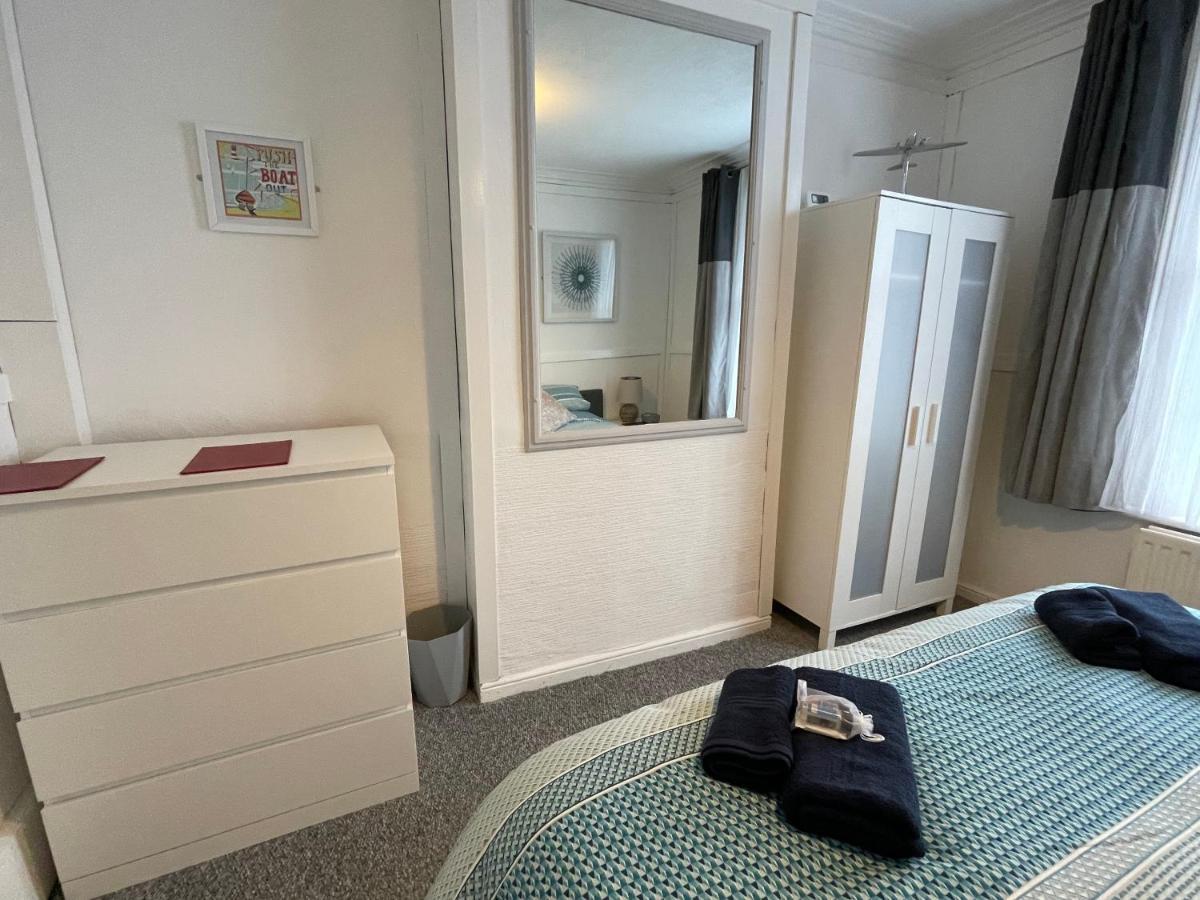 "The Eastbourne" Pet Friendly Seafront Apartment Exterior foto