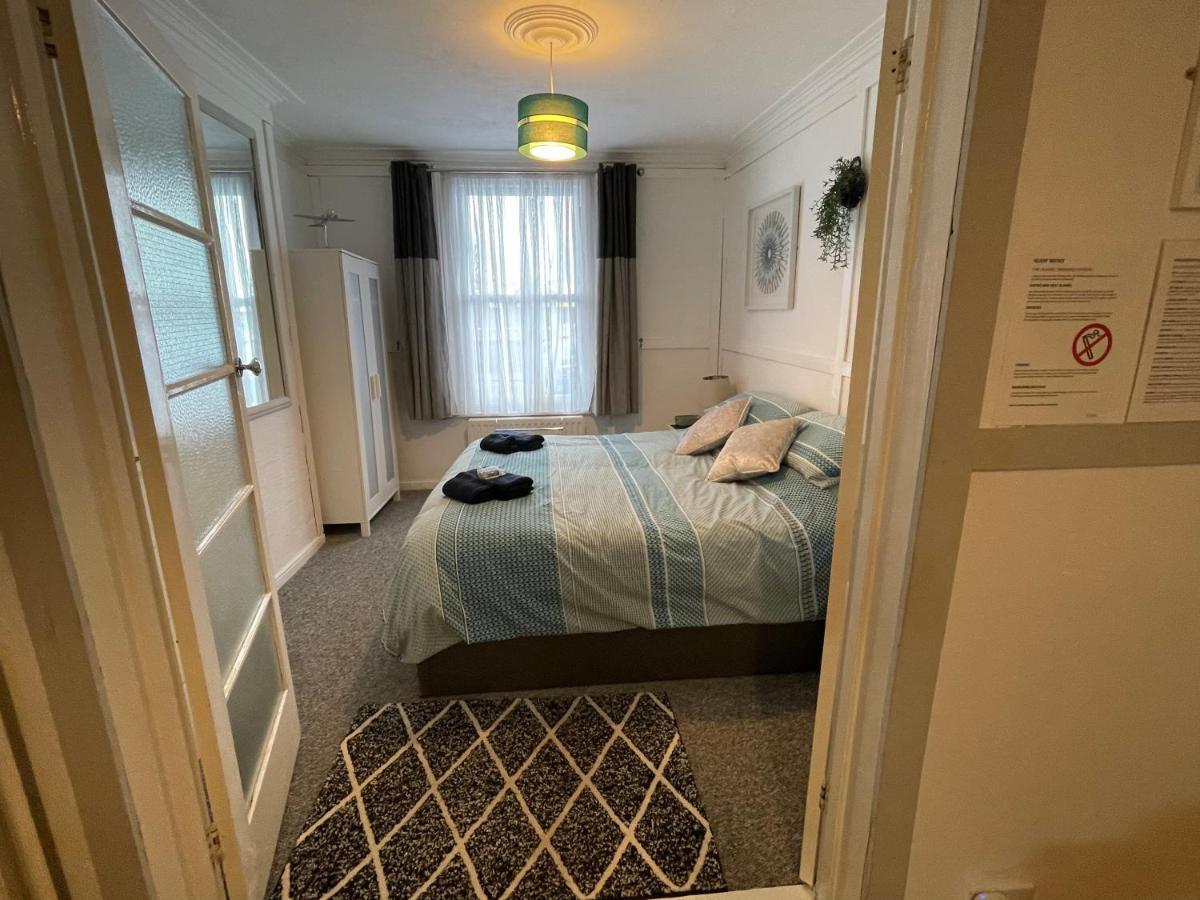"The Eastbourne" Pet Friendly Seafront Apartment Exterior foto